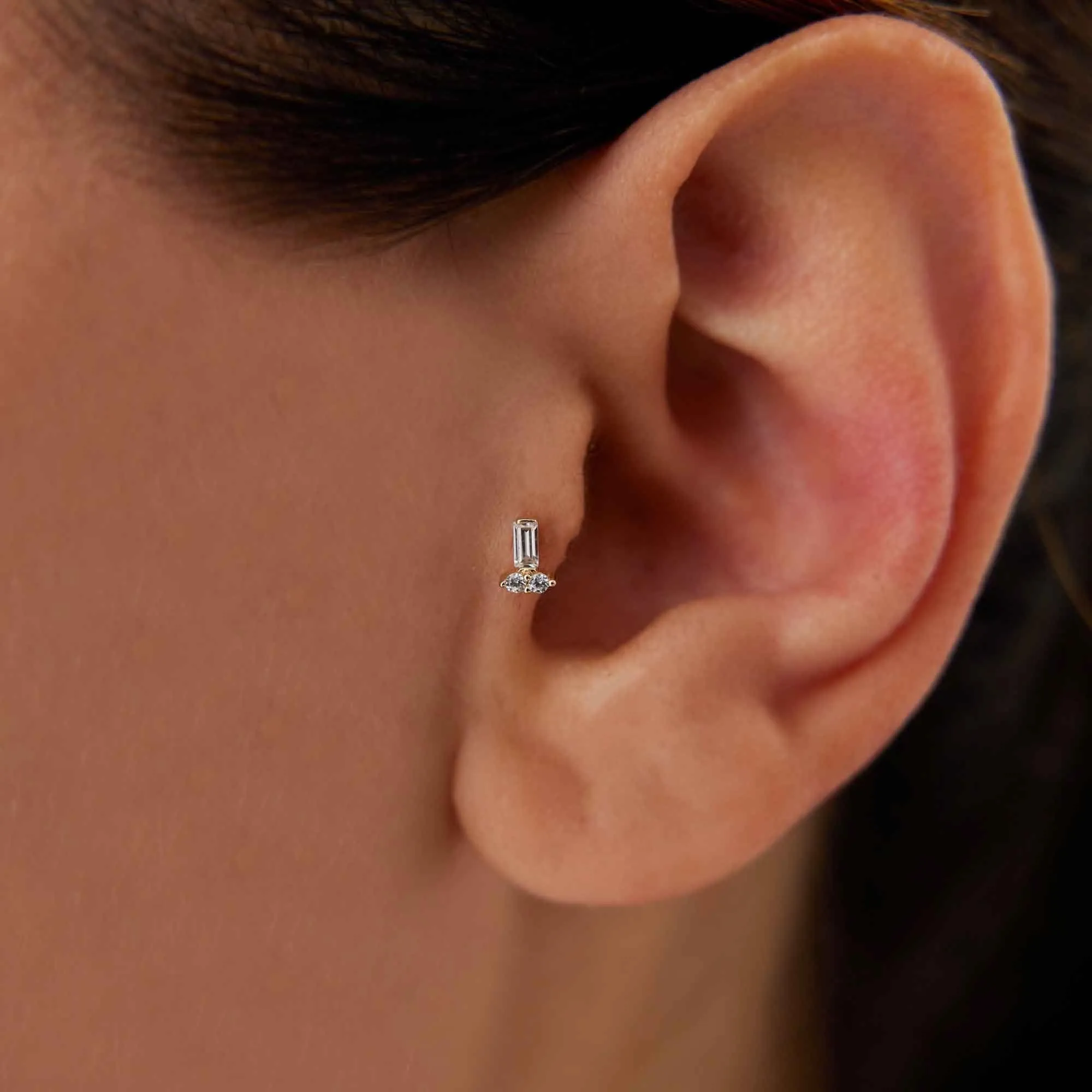 14k Gold Baguette Tragus Piercing