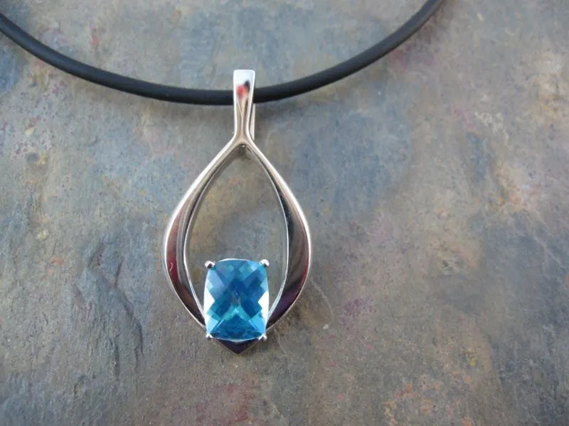 14KT White Gold Passion Blue Topaz Pendant Omega Slide