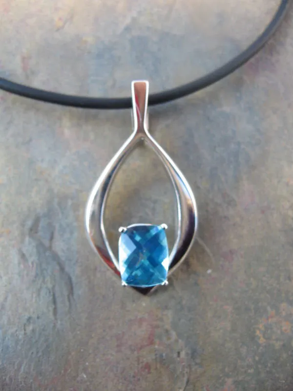 14KT White Gold Passion Blue Topaz Pendant Omega Slide