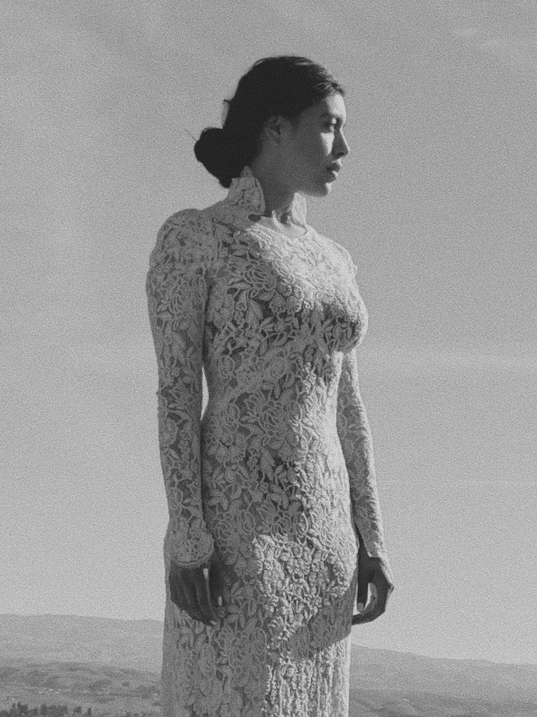 1930s Ivory Lace Button Back Trained Wedding Gown