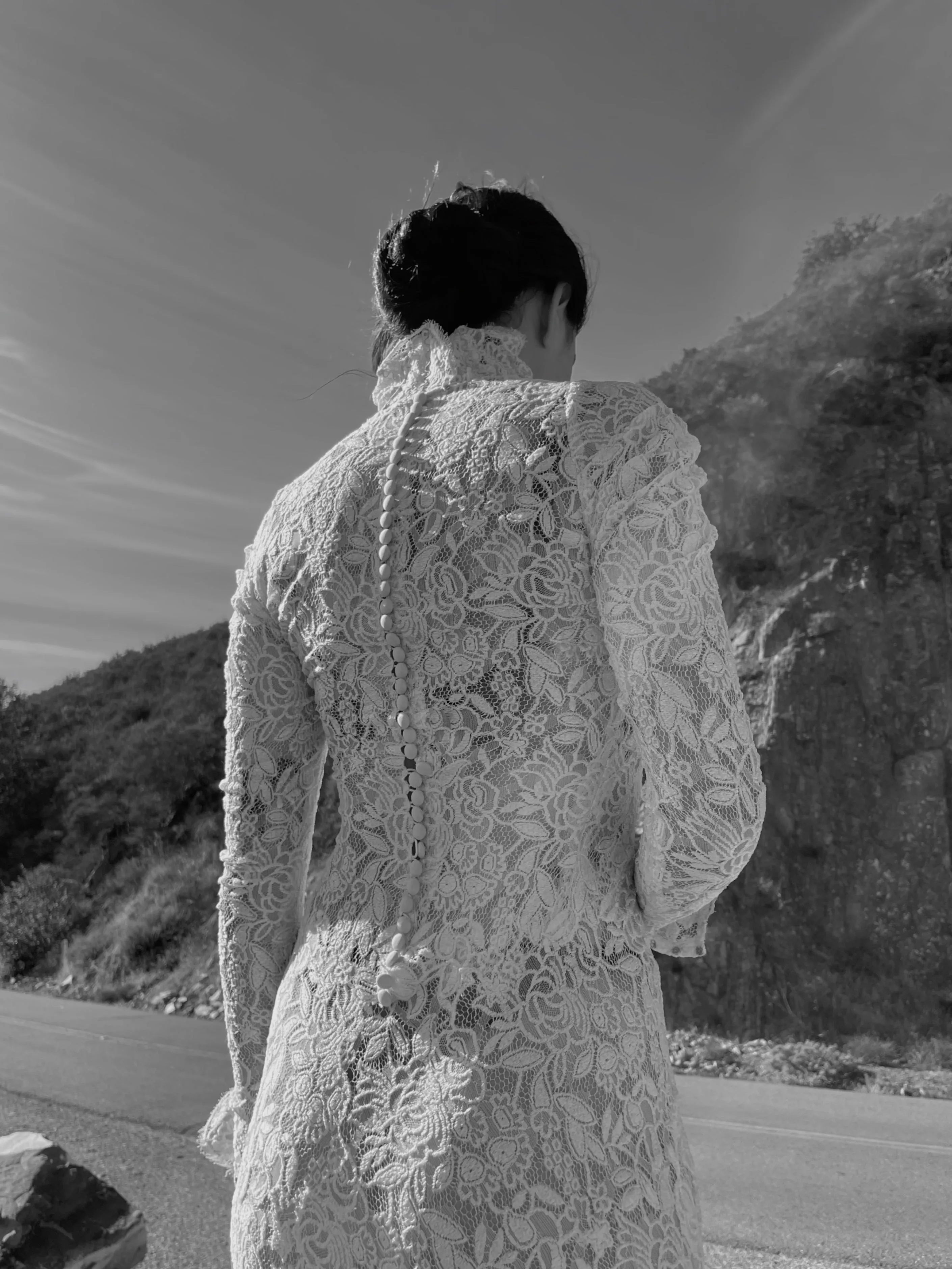 1930s Ivory Lace Button Back Trained Wedding Gown