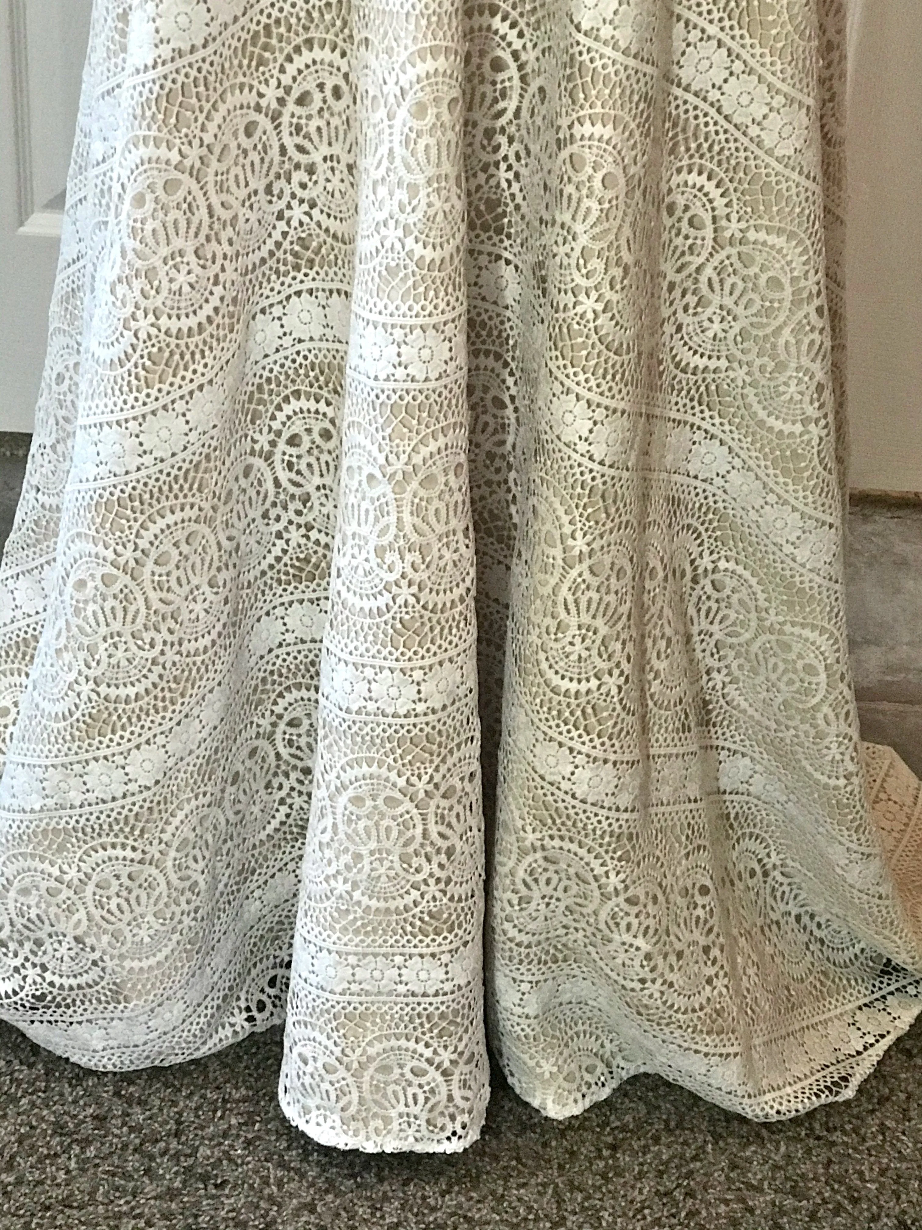 Agness by Ariamo Bridal