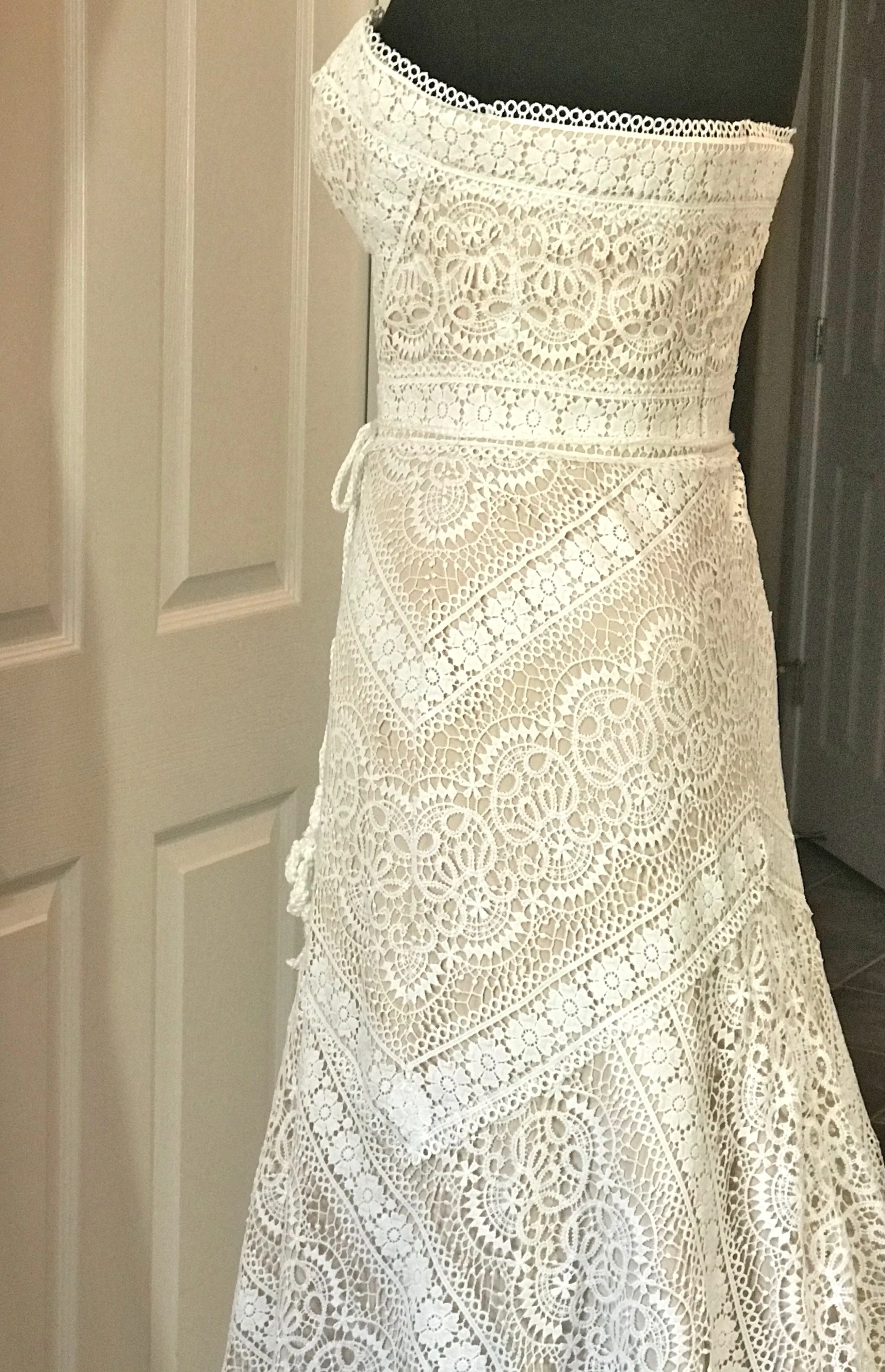 Agness by Ariamo Bridal