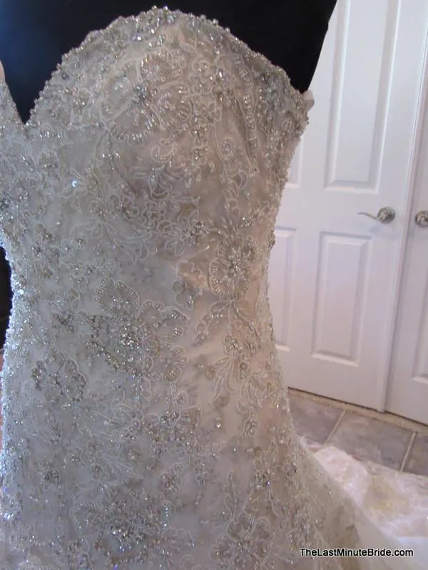 Allure Bridals Allure Couture C301