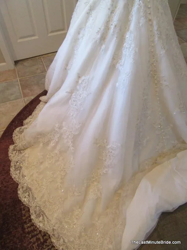 Allure Bridals Allure Couture C301