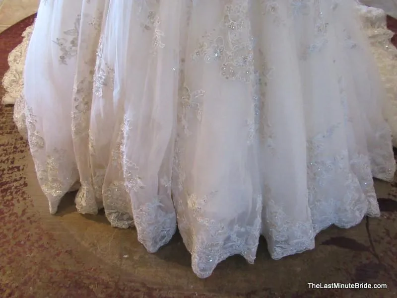 Allure Bridals Allure Couture C301