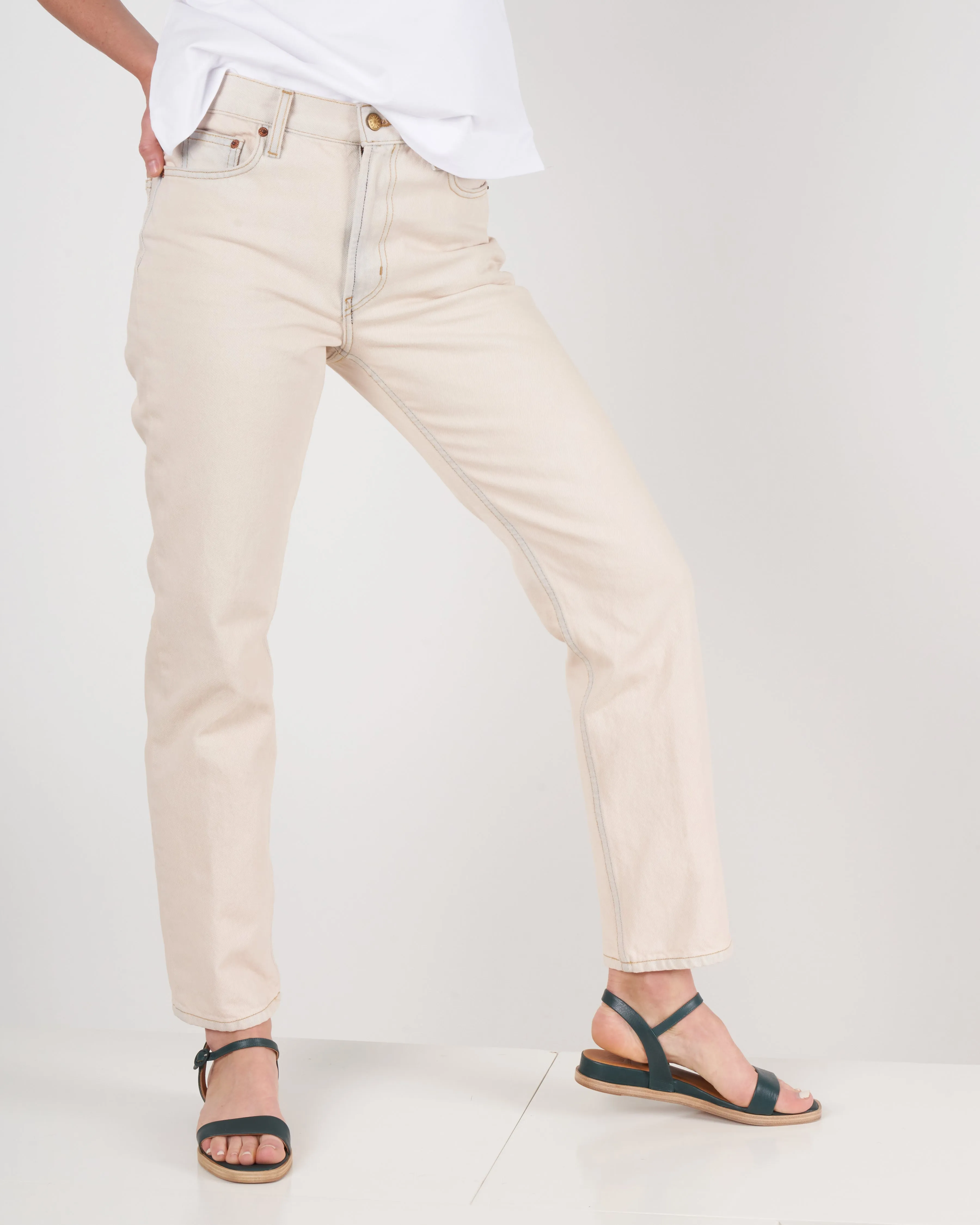 arts mid rise straight jean - pink