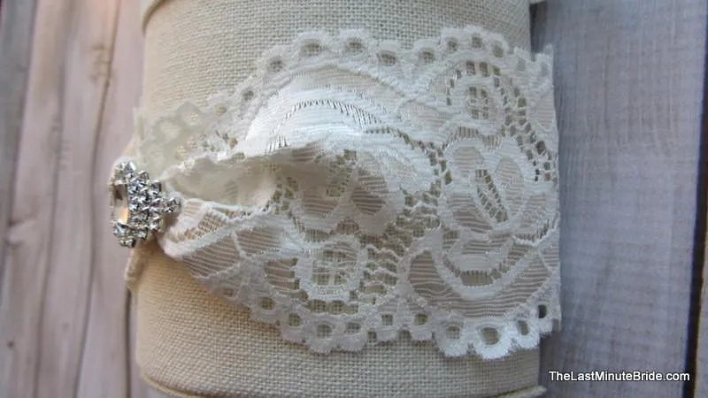 Bridal Garter Style: Amour (Set)