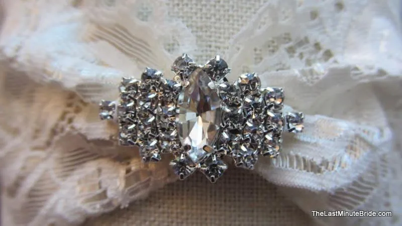 Bridal Garter Style: Amour (Set)