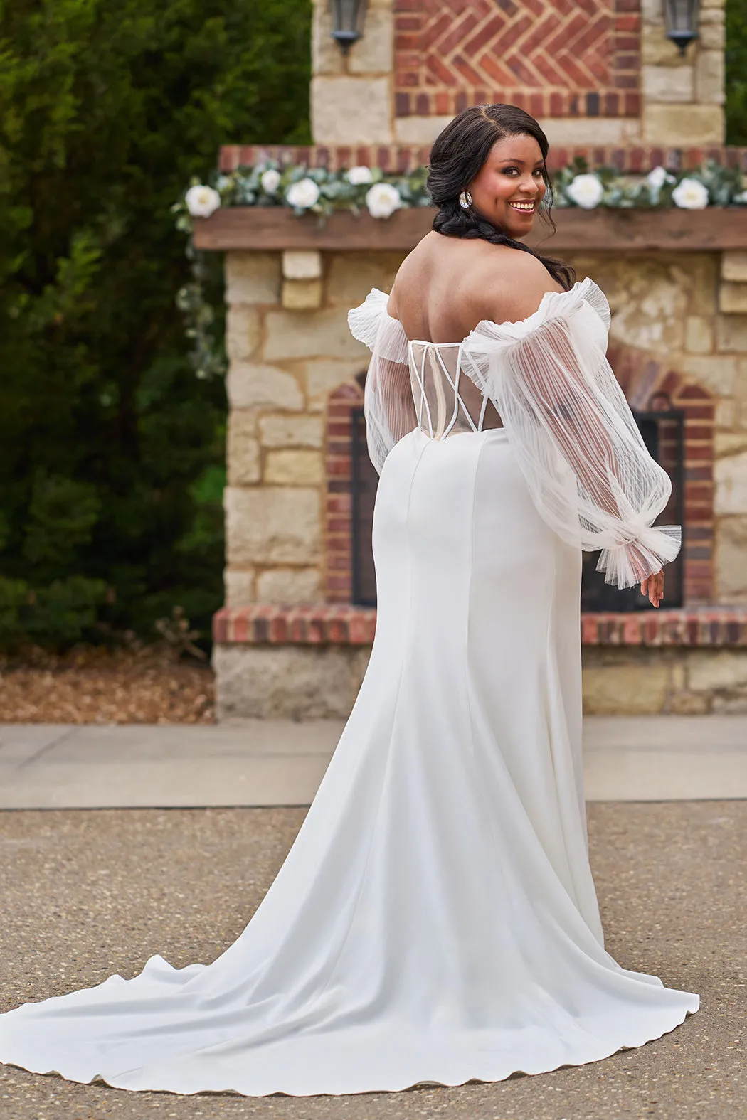 Delilah Bridal Gown <br>MB2522