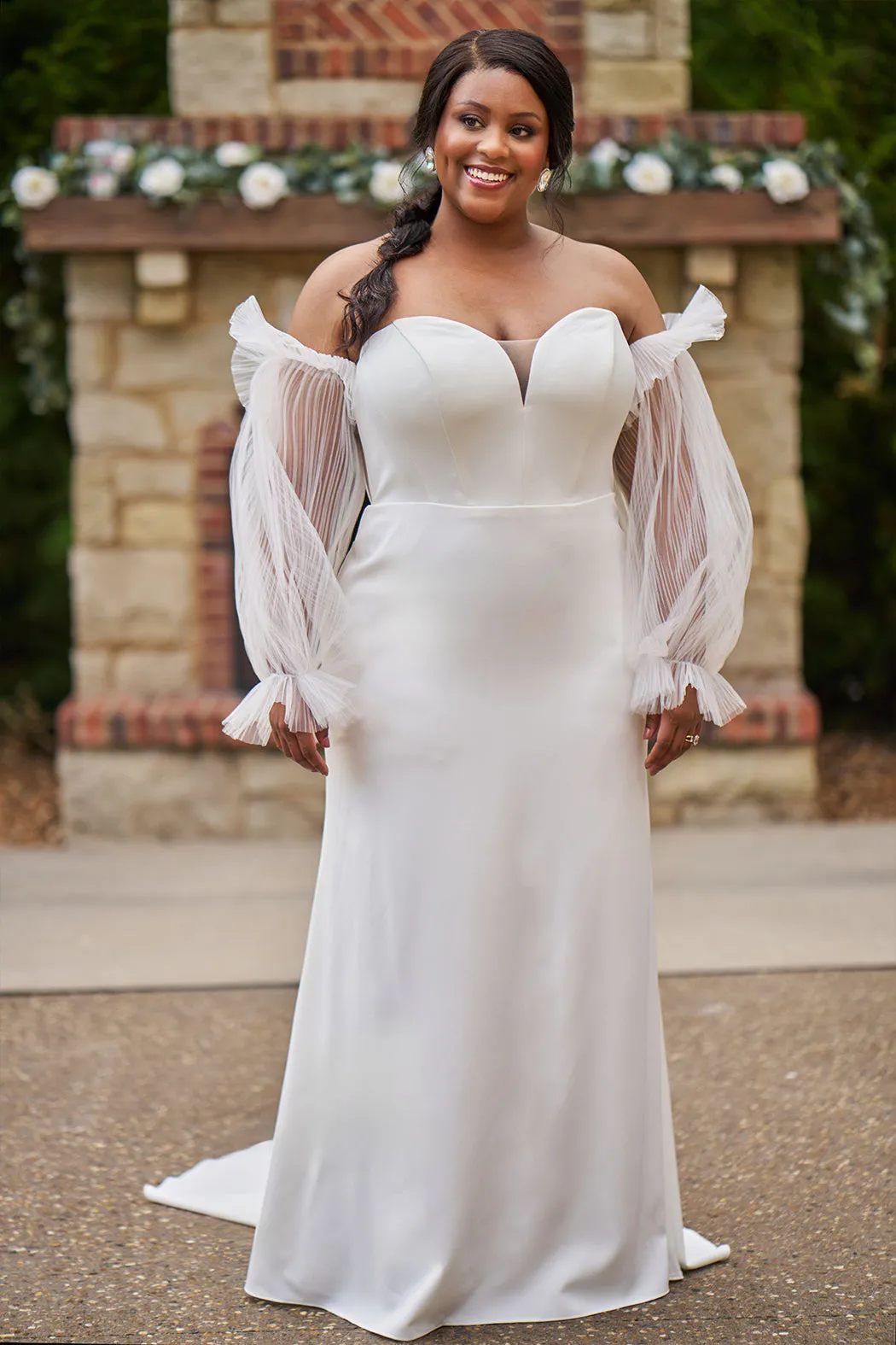 Delilah Bridal Gown <br>MB2522