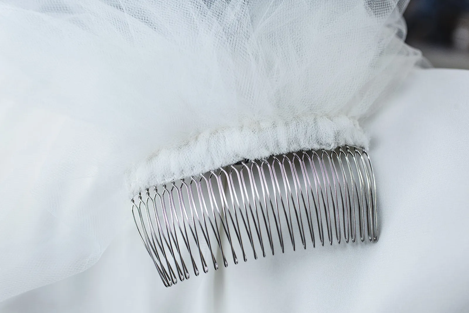 Elizabeth Johns Aubrey Veil