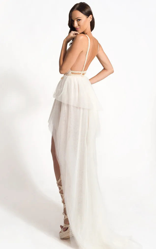Ethereal Backless A-Line Tulle Wedding Dress With Bateau Neckline And Sash-716603
