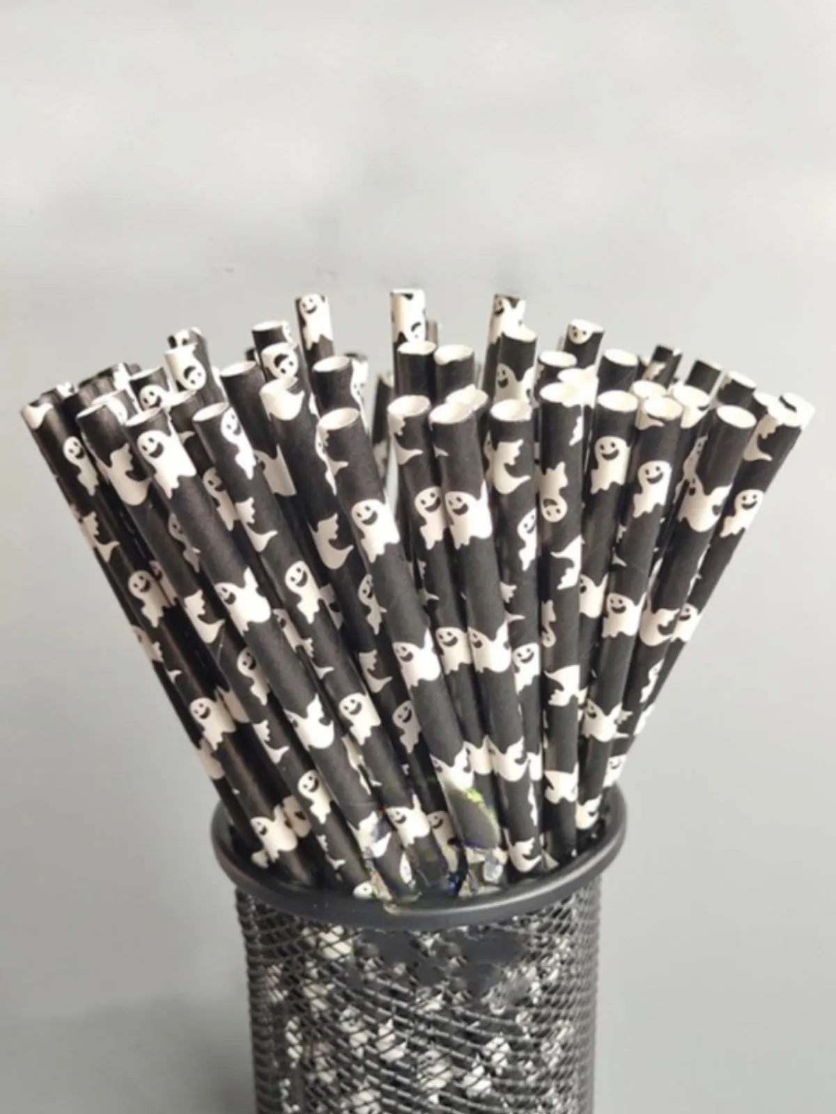 Fang-Tastic Feast Halloween Paper Straws