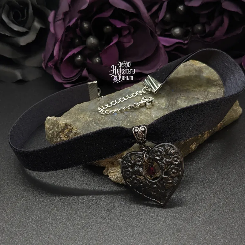 Garnet Black Heart Choker