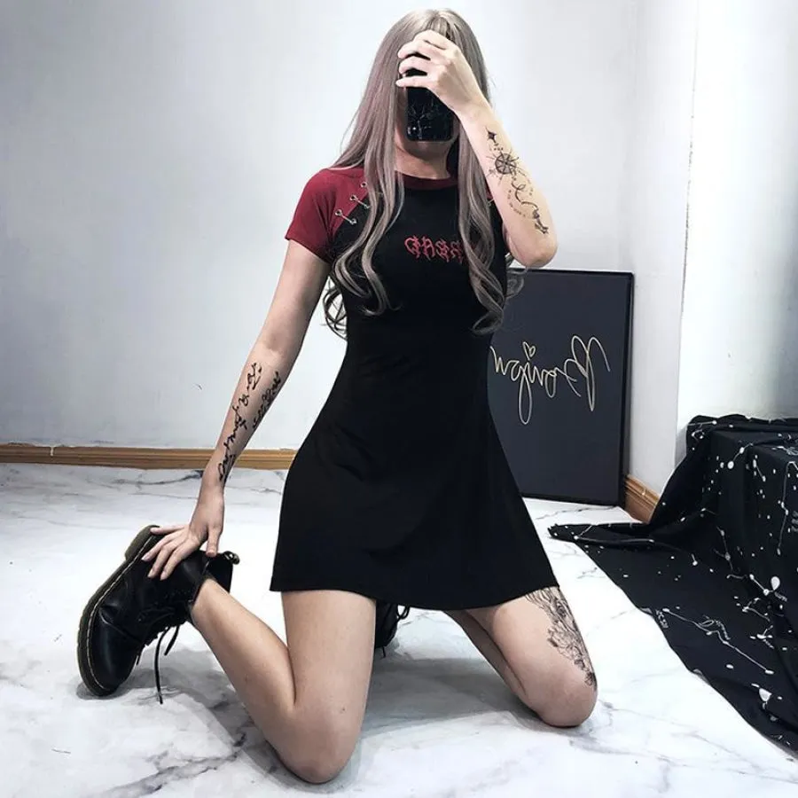 Gothic Letter Embroidery Color Block A-Line T-Shirt Dress J20055