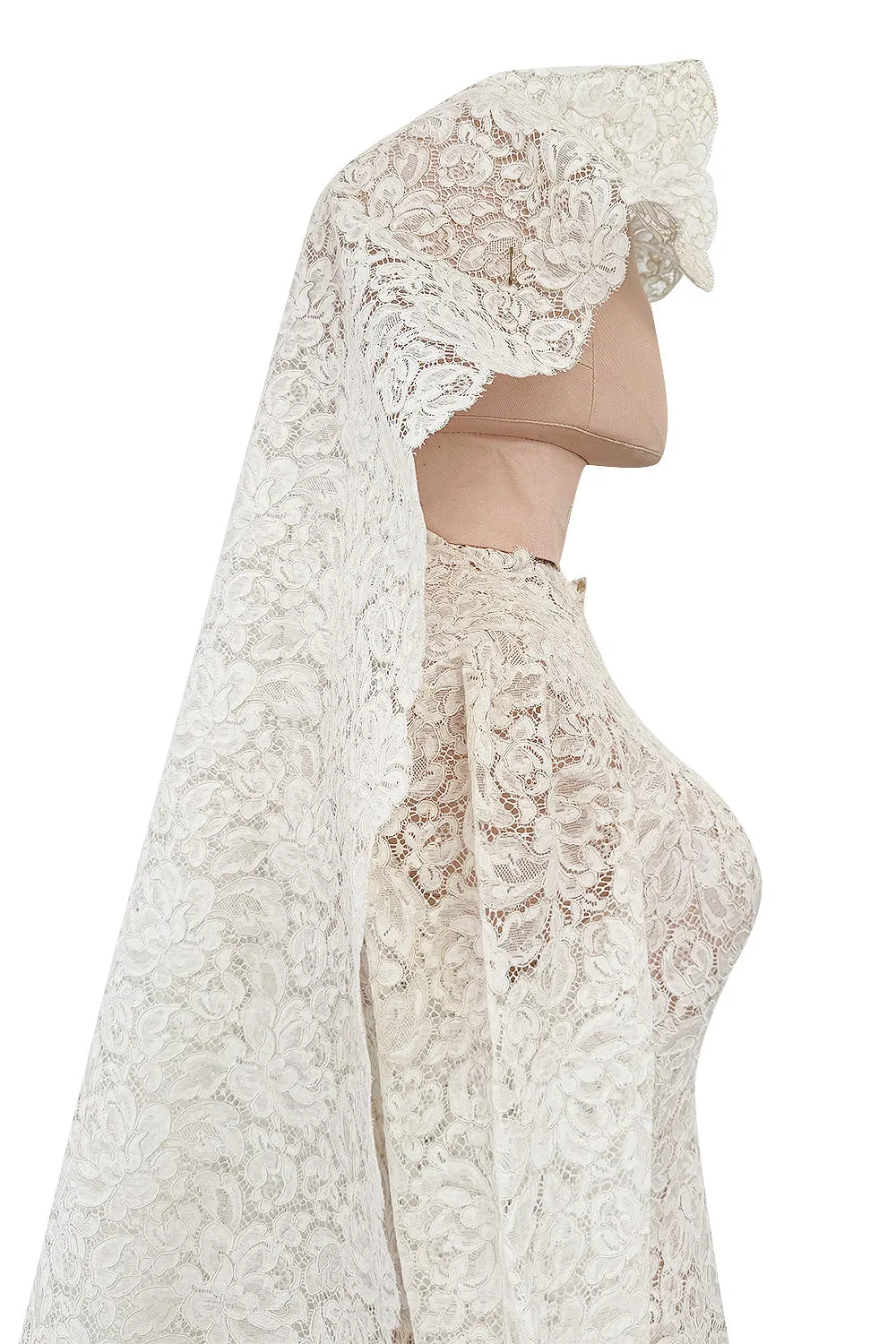 Heirloom 1950s Unlabeled Handmade Couture Lace Wedding Dress & Veil