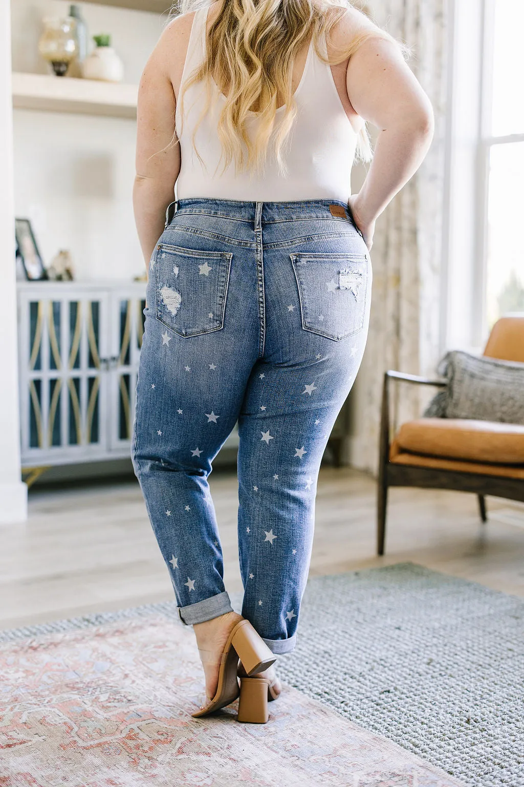 Judy Blue Star Crossed Boyfriend Jeans