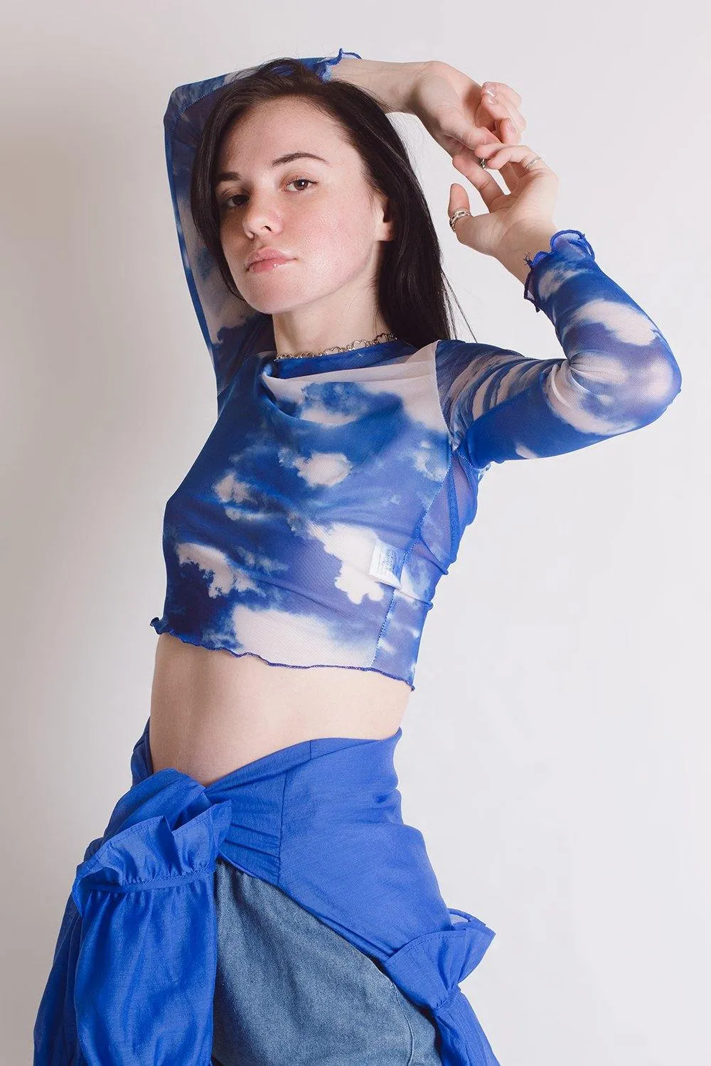 KUMORI MESH CROP TOP