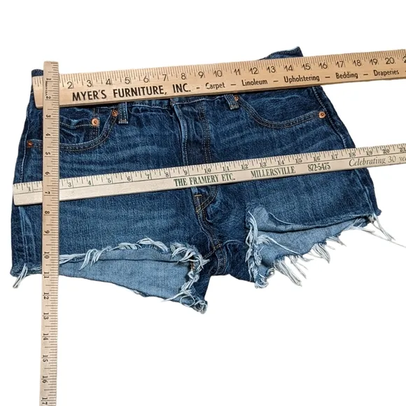 Levi's 501 high rise women's vintage inspired button fly cotton shorts W…