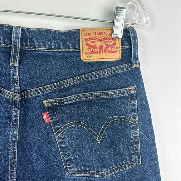 Levi’s Size 30 Frayed Hem Jean Shorts Dark Blue Denim Cutoffs High Waist Stretch