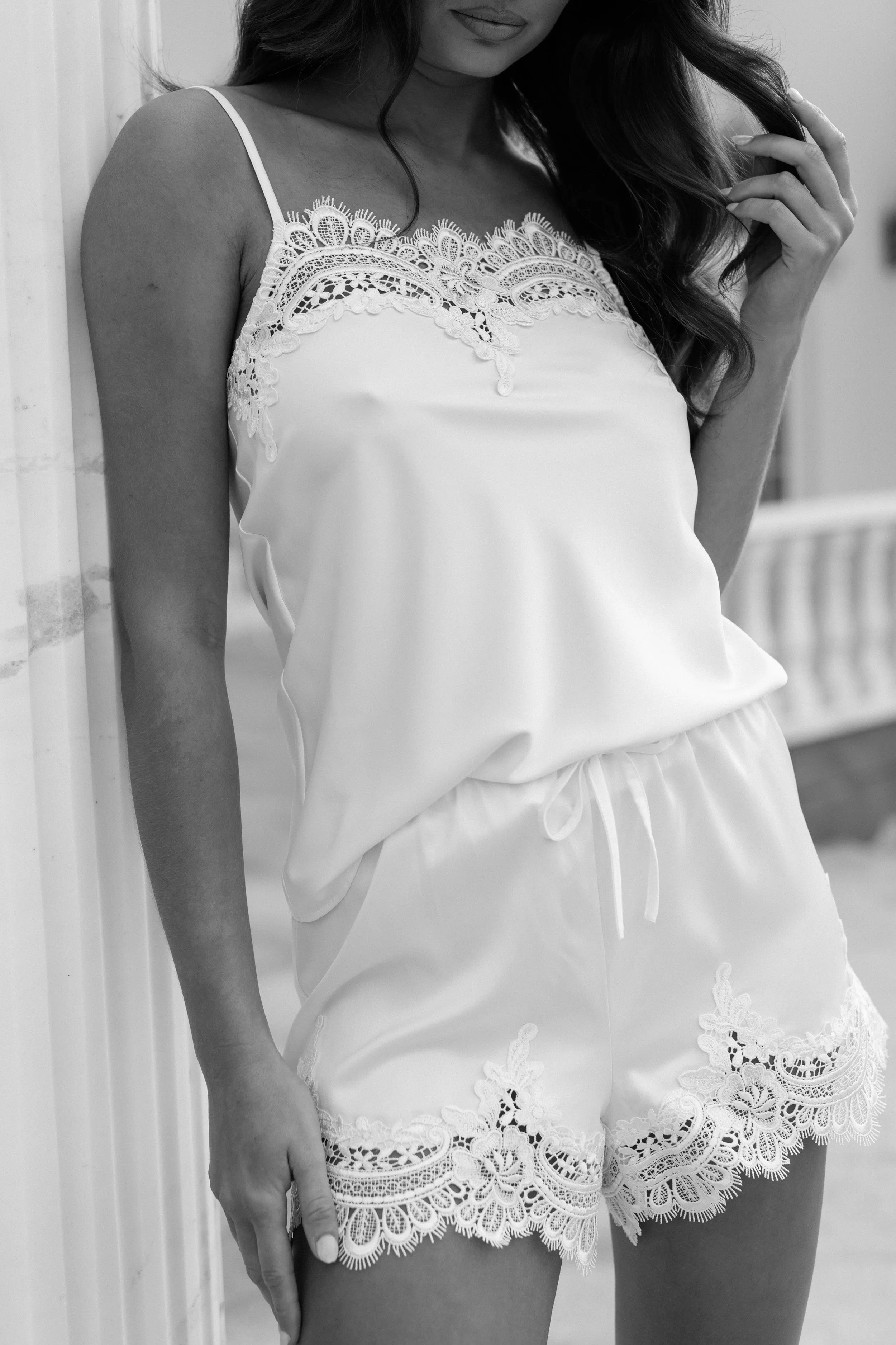 Lulu Lace Trim Bridal Set