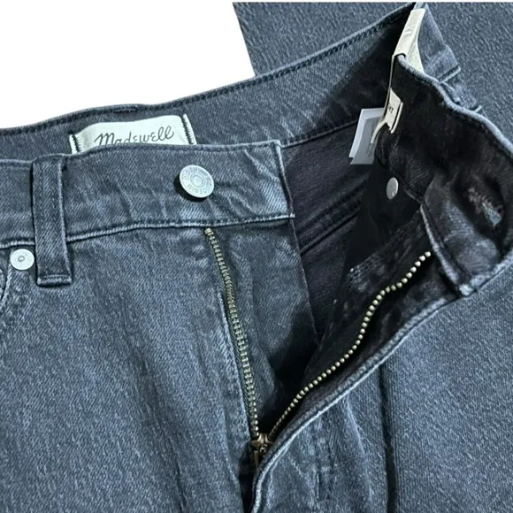 Madewell The '90s Straight Jean Black Belmere Wash Size 25 NWT