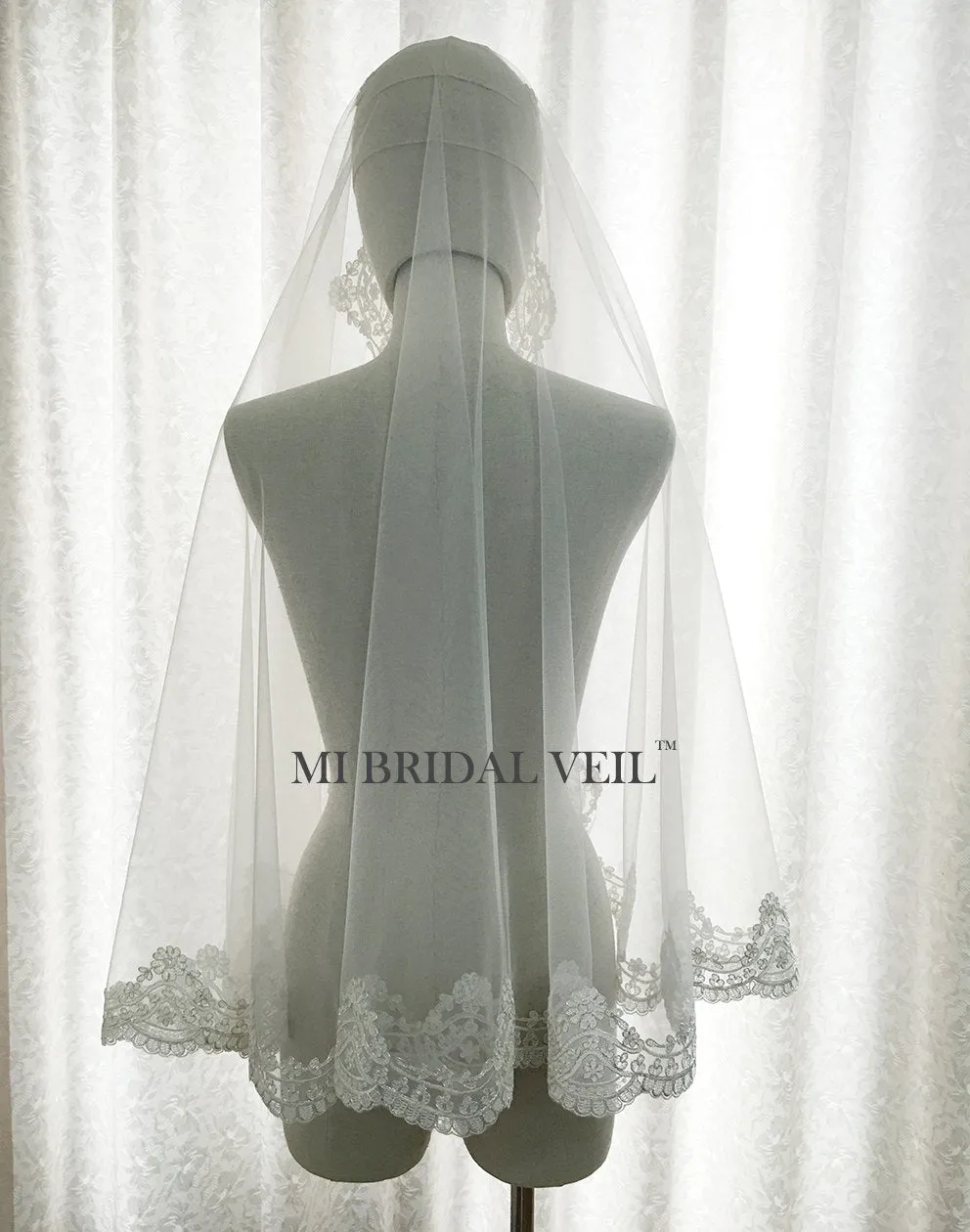 Mantilla Lace Veil, Vintage Inspired Lace Veil, Lace Wedding Veil Hip Length, Mi Bridal Veil, Hand Made