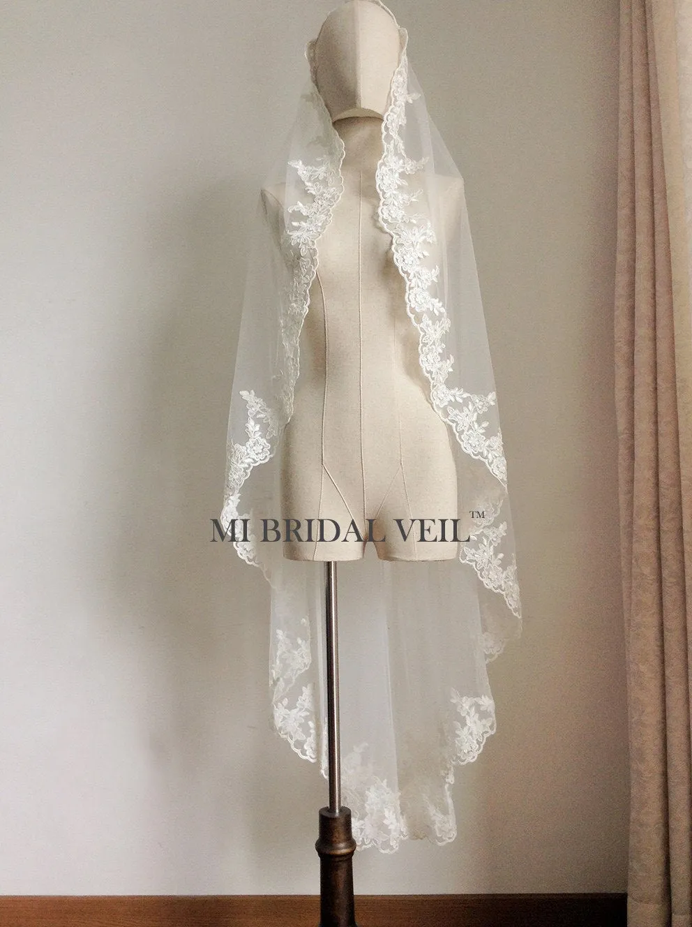 Mantilla Lace Wedding Veil, Vintage Inspired Rose Lace Veil, Mi Bridal