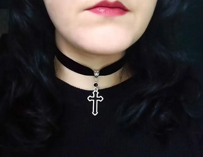 Moon Gothic Chains O Ring Choker gothic choker, moon necklace, moon choker