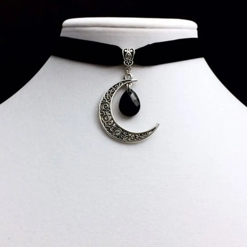 Moon Gothic Chains O Ring Choker gothic choker, moon necklace, moon choker