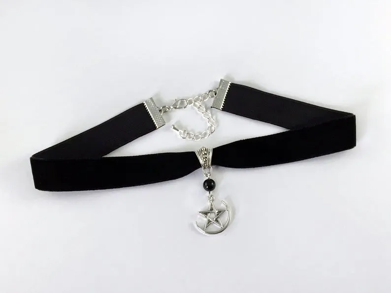 Moon Gothic Chains O Ring Choker gothic choker, moon necklace, moon choker