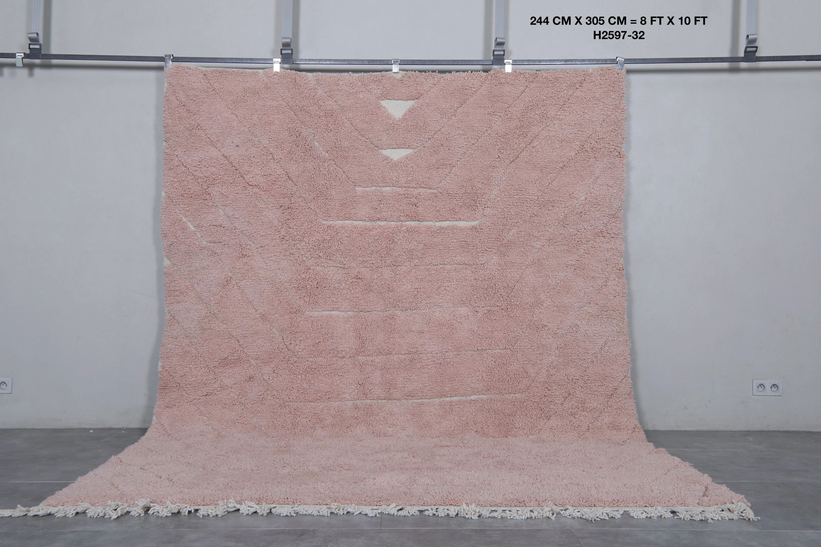 Pink Moroccan Rug - Handwoven 8 x 10 Feet | Soft Wool Elegance
