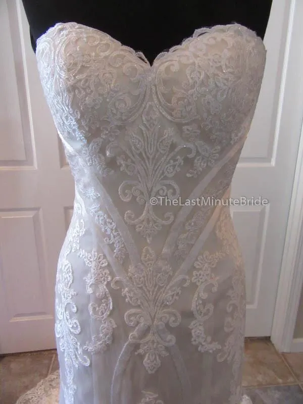 Private Collection Karen 18018 (multiple sizes available)