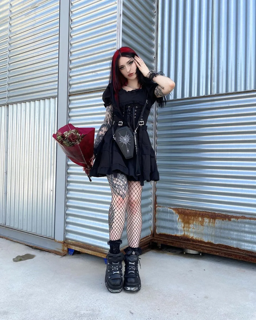 "DARK BLACK GOTHIC LOLITA" DRESS N082904