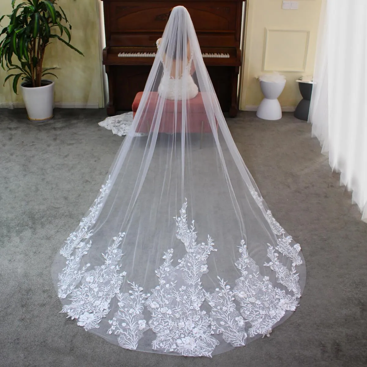 Roycebridal Floral Lace Cathedral Veil for Bride Viniodress V688