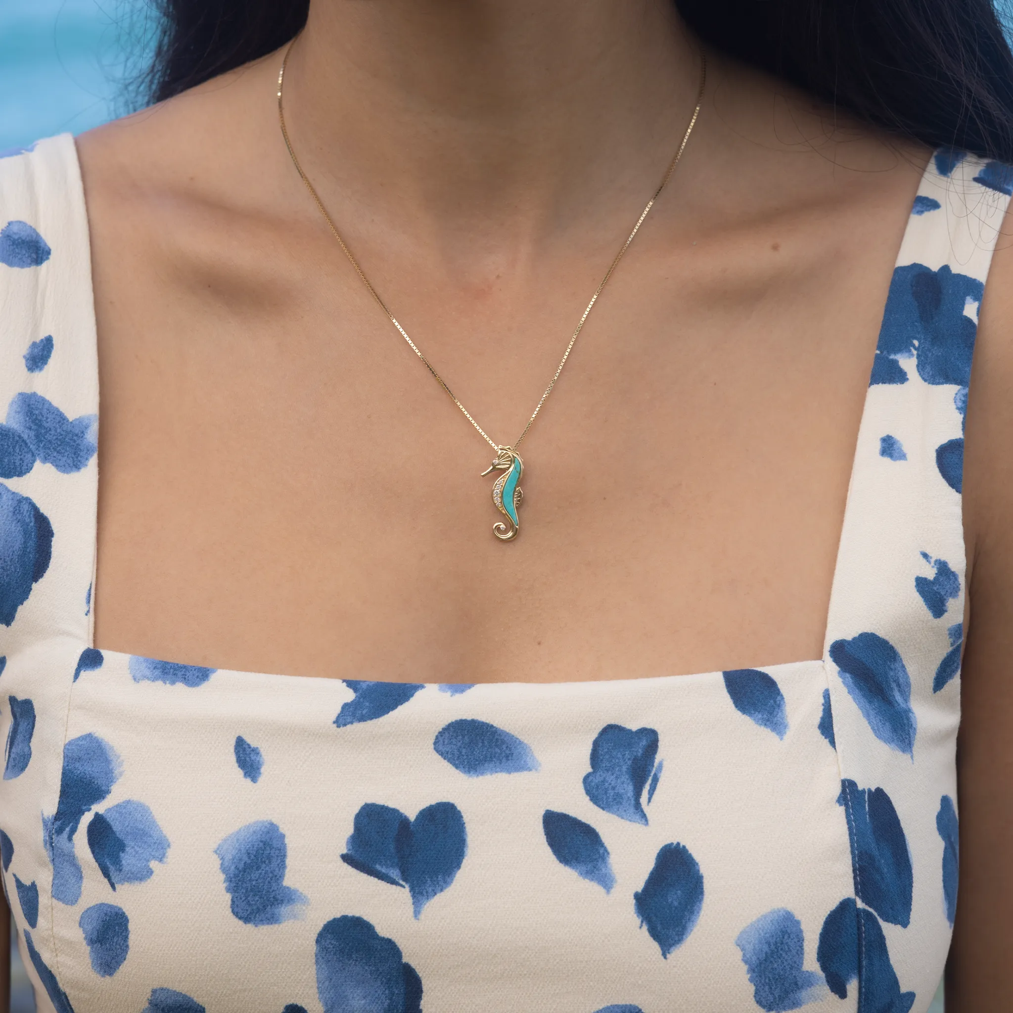 Sealife Seahorse Turquoise Pendant in Gold with Diamonds - 27mm