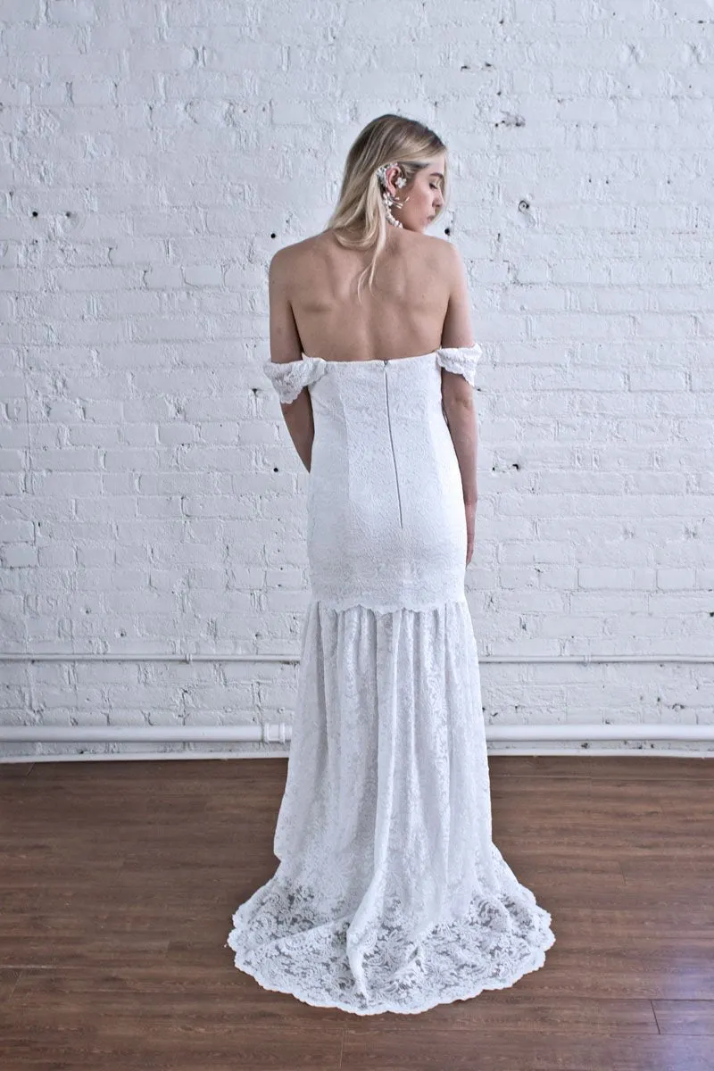 Serena Gown, US 8