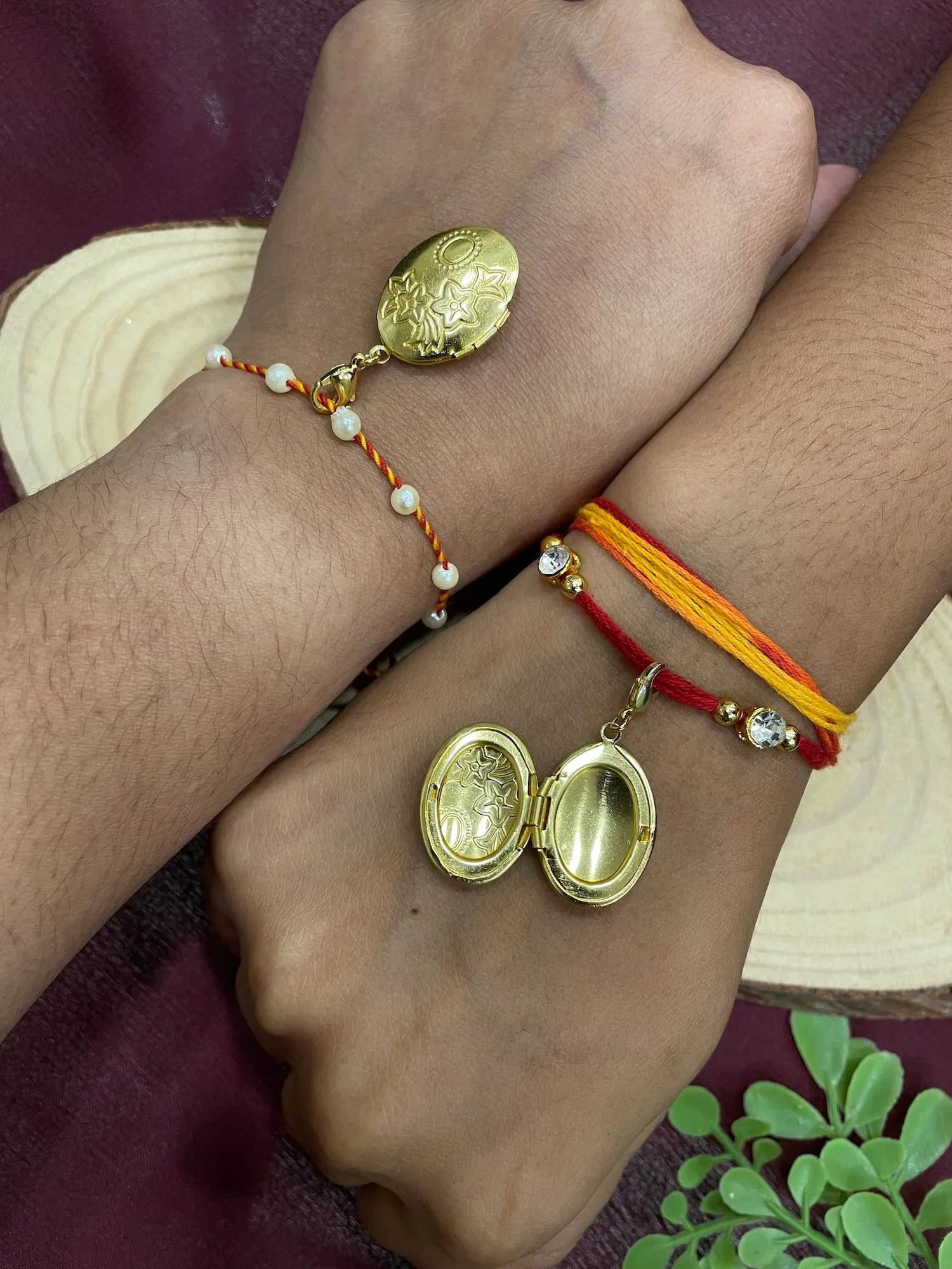 (Set of 2) Photo Frame/Lumba & Rakhi  2 Free Chains