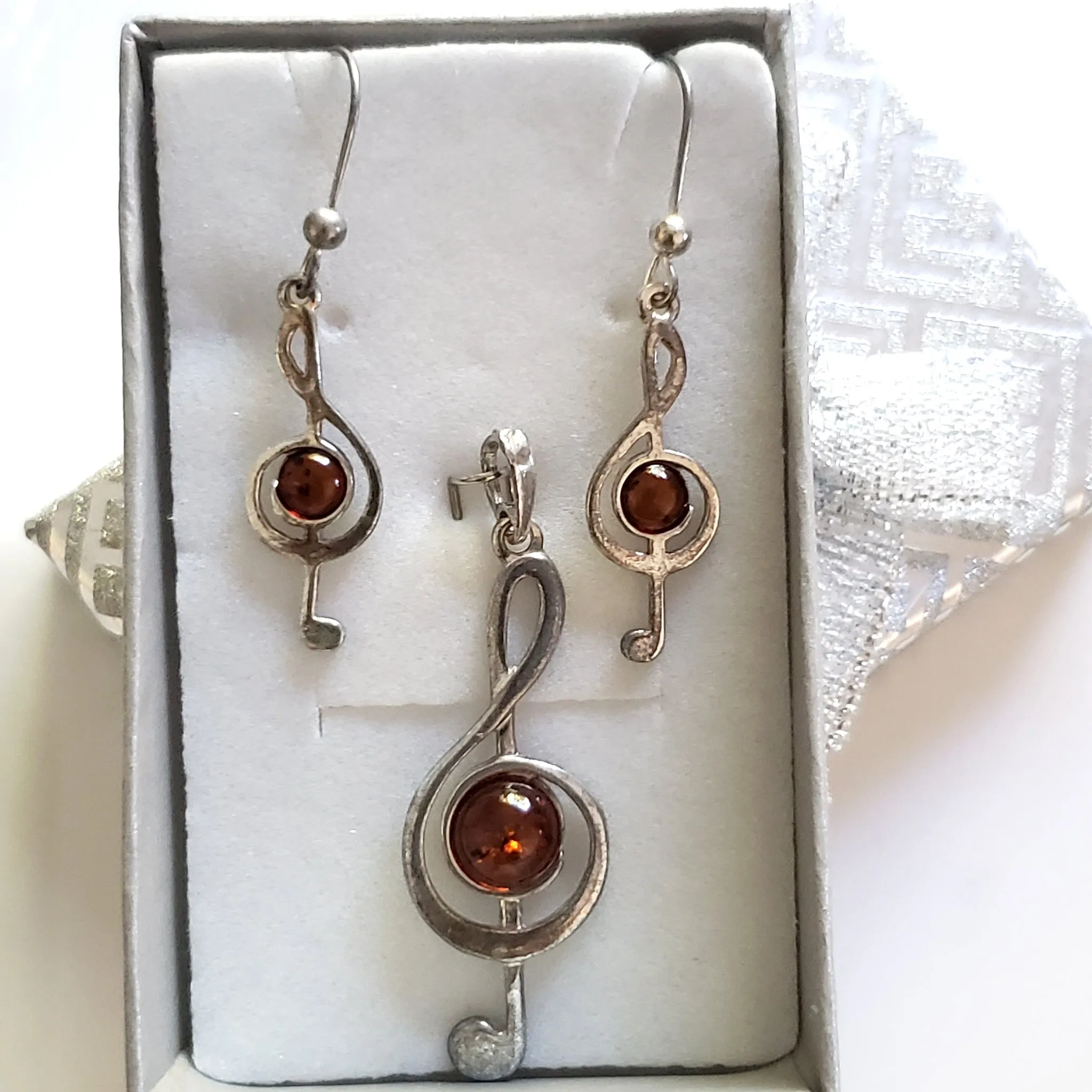 Silver Treble Clef Cognac Amber Pendant Earrings Set