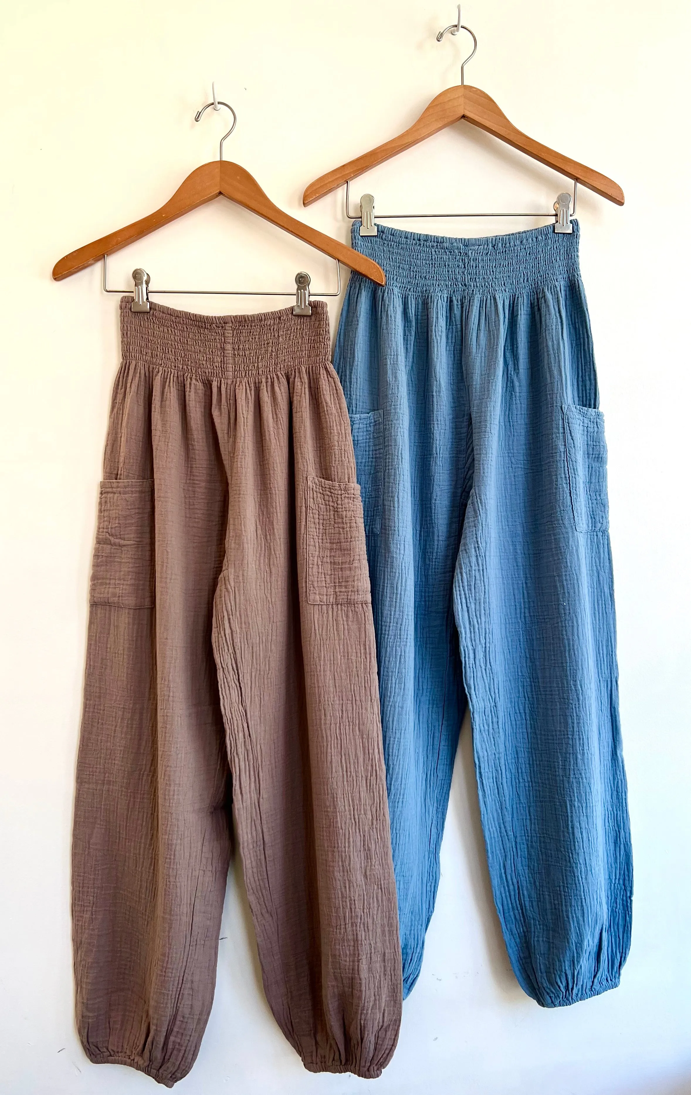 smocked beach pant w/ pockets