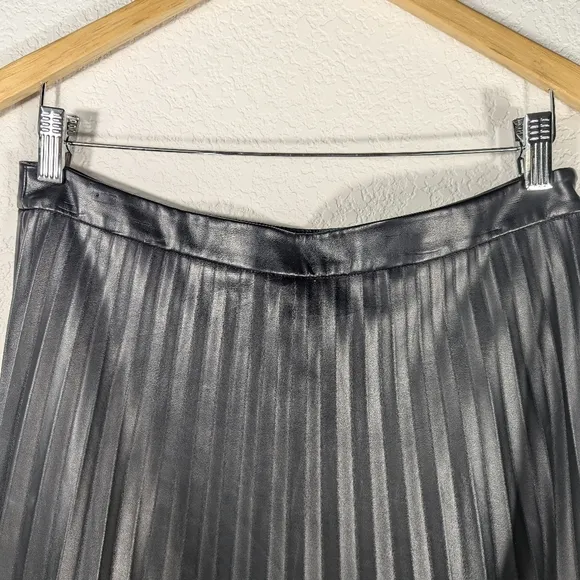 Trouve Women’s Black Faux Leather Pleated A-Line Full Midi Skirt Size S