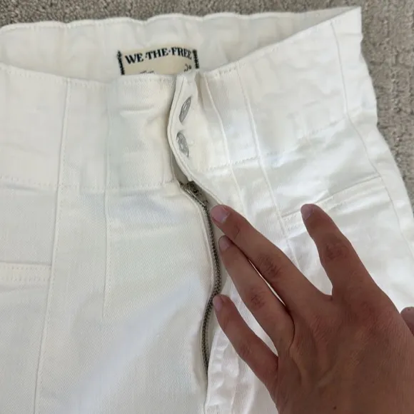 We The Free Jayde Flare Jeans Pure White High Rise Stretch New