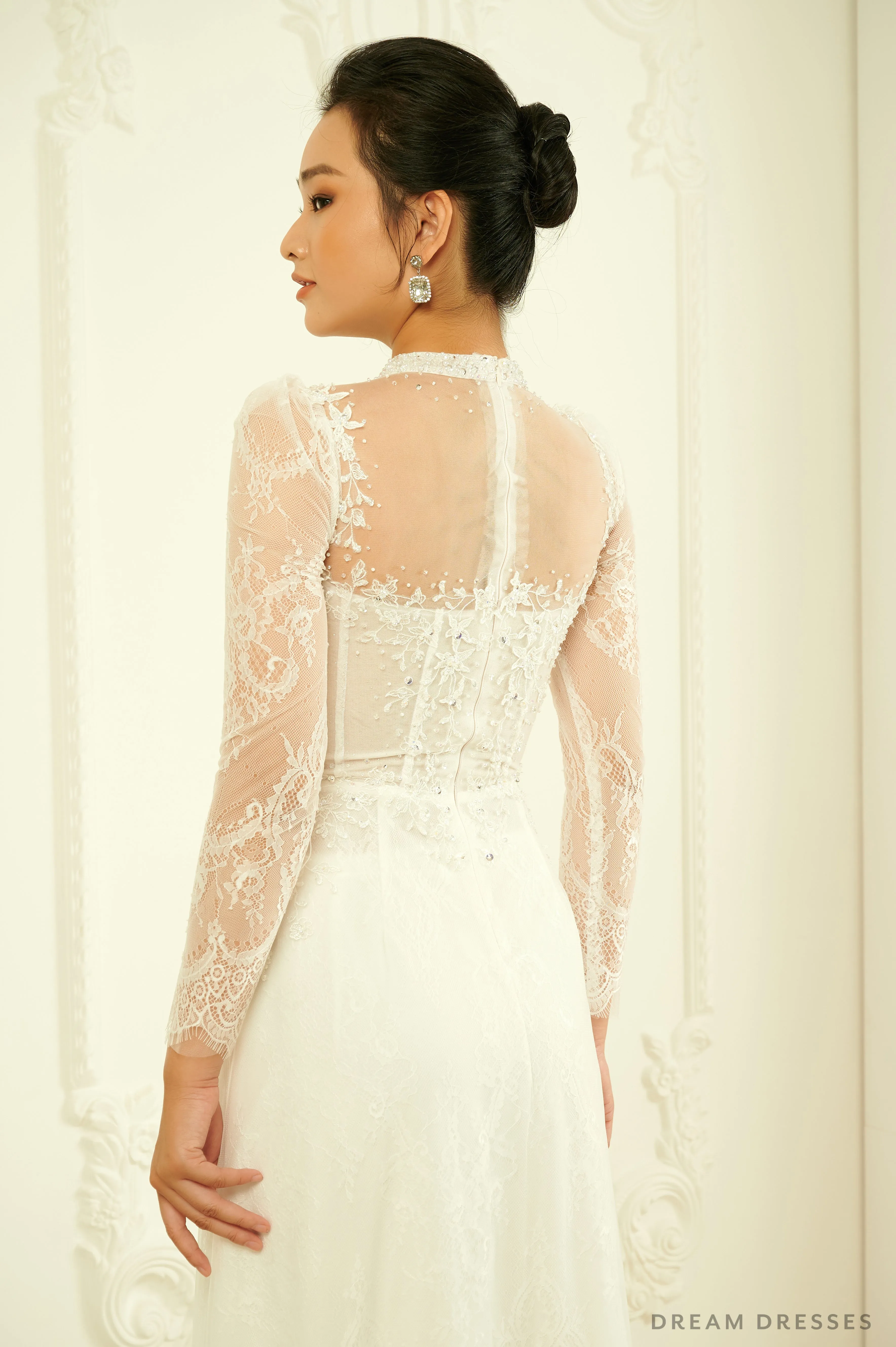 White Bridal Ao Dai | Lace Vietnamese Wedding Dress (#ILARIA)