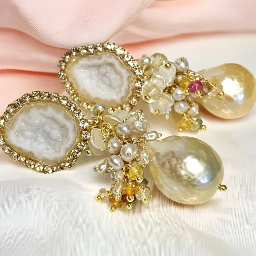 White Tabasco Geode Wedding Earrings with Ivory Edison Pearls