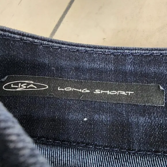 William Rast Lisa Long Jean Short Jort Dark Wash Size 26 Y2K Streetwear